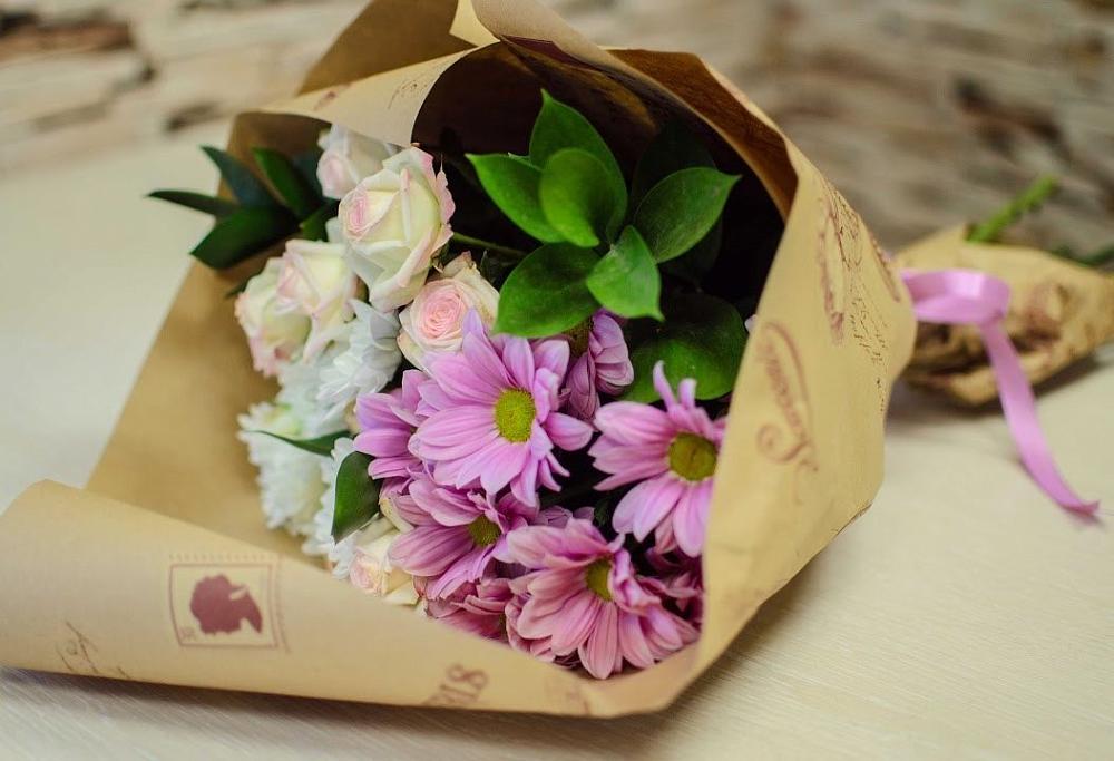 Букет цветов из: Розы и Хризантемы в Ботово