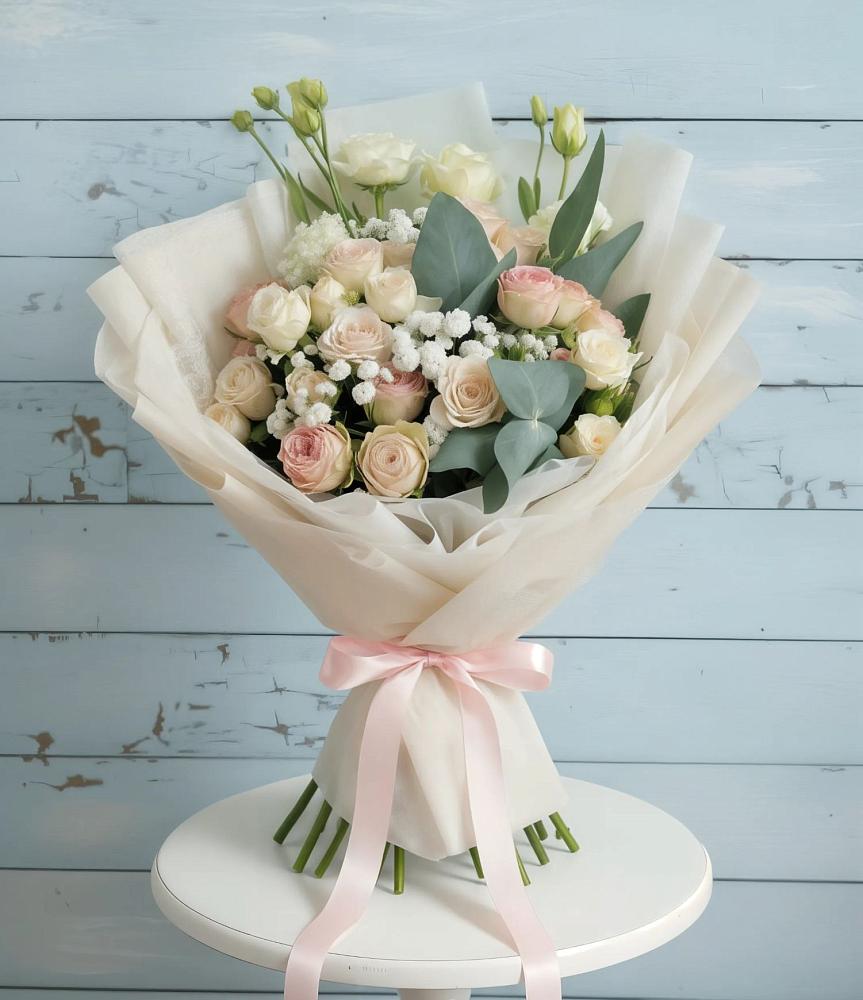 Букет цветов из: Розы и Лизиантусы в Ботово