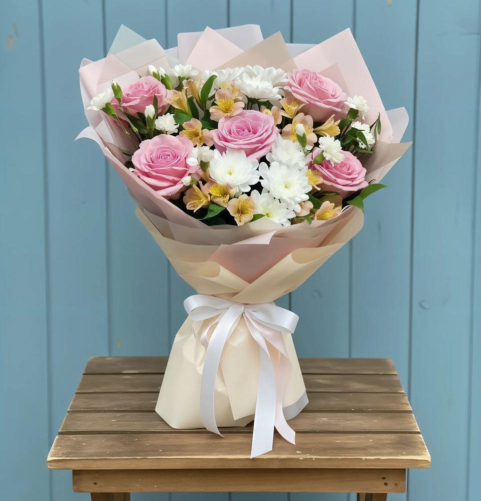 Букет цветов из: Гвоздики, Орхидеи и Розы в Ботово