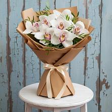 Букет цветов из:  Орхидеи и Розы в Ботово