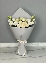 Букет цветов из:  Розы и Лизиантусы в Ботово